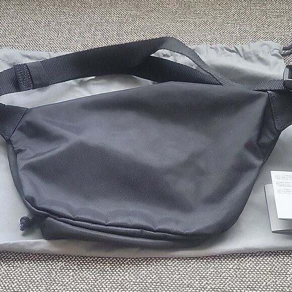 BALENCIAGA Logo NEW NWT Large Medium Black Waist Belt Bag Fanny Pack Wheel Pouch - Picture 12 of 15